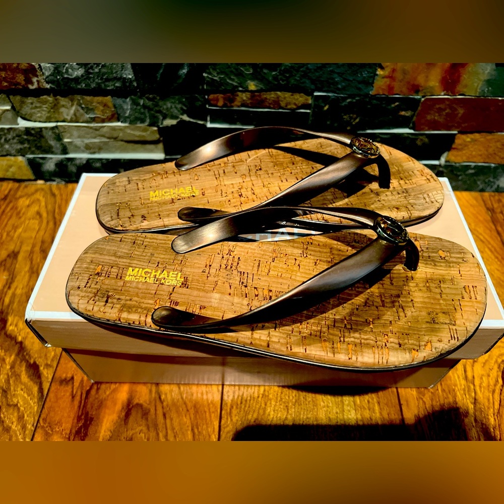 Michael Kors Jet Set Jelly Flip Flops